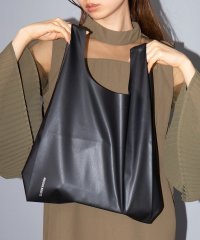 MAISON BREEZE/2WAYの持ち方で印象早変わり♪【MAISON BREEZE】PUレザーエコバッグ ショッピングトート マルシェバッグ 無地 トートバッグ/504940980