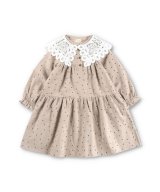 ピンクベージュ