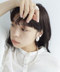 nothing and others/Oval Pierce/504974130