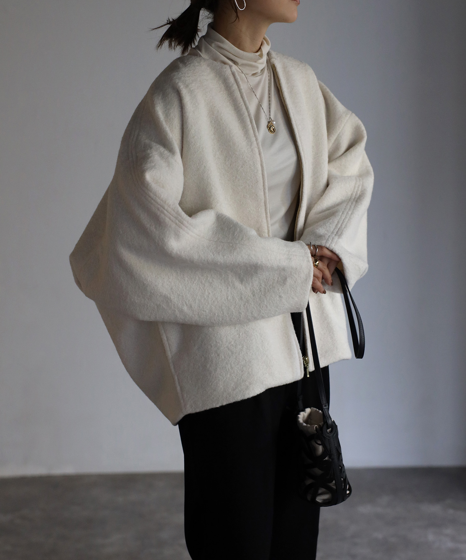 AMBIDEX Store Wool/super100 wide stand collar コート(F