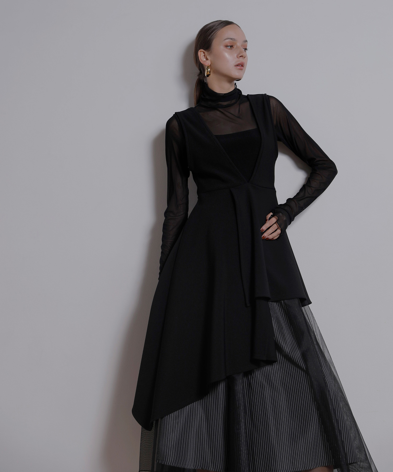 美しい MIELI インヴァリアント ミエリ INVARIANT Cut Asymmetry トップス