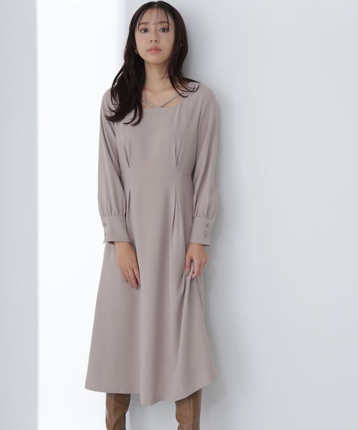 セール 30%OFF】デコルテラインワンピース(505009846 セール 30%OFF】デコルテラインワンピース(505009846
