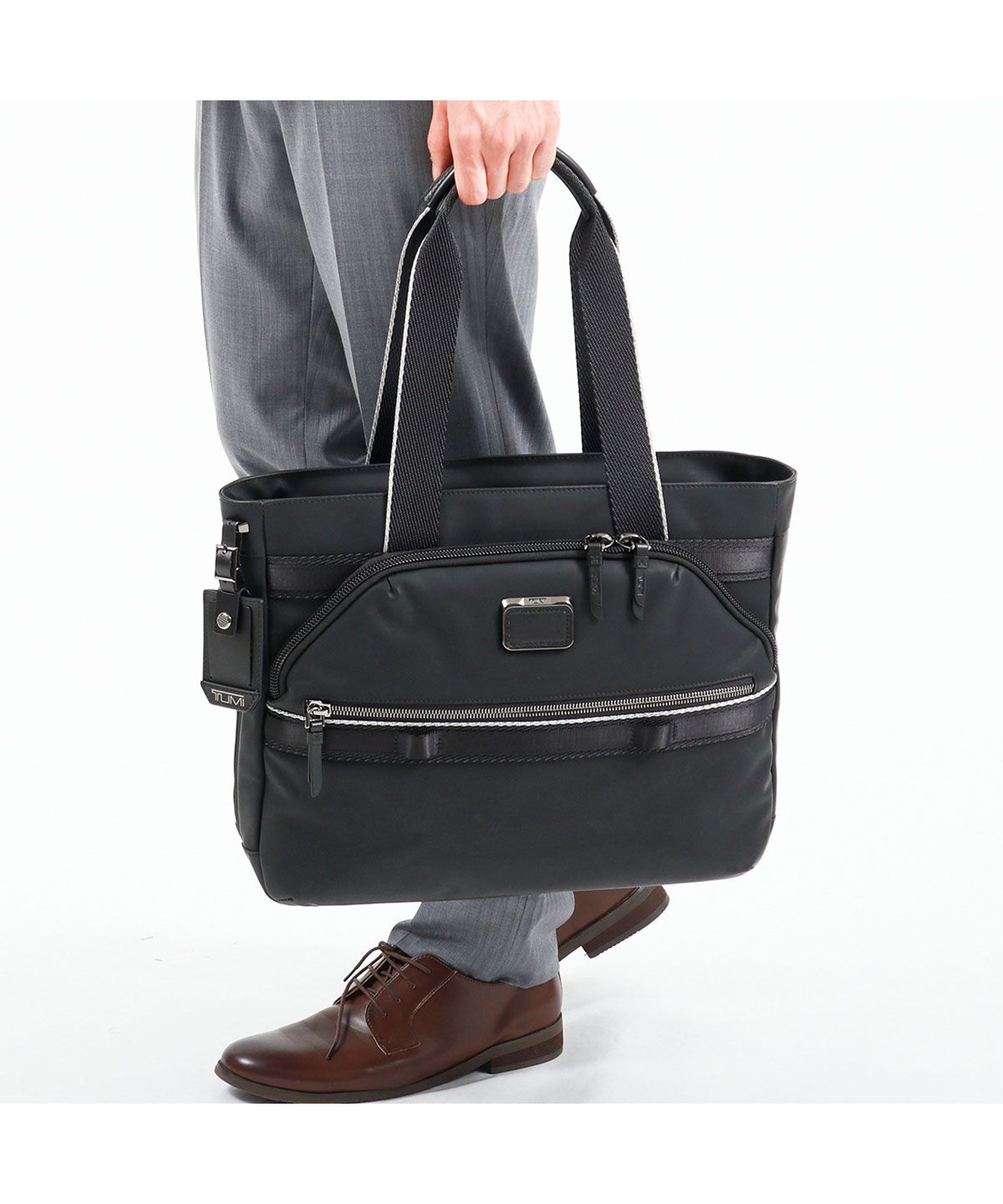 トゥミ TUMI 【日本正規品】トゥミ トートバッグ TUMI Alpha トゥミ TUMI 【日本正規品】トゥミ トートバッグ TUMI Alpha