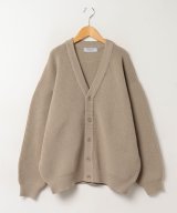 ベージュ