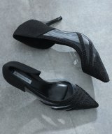 ブラック