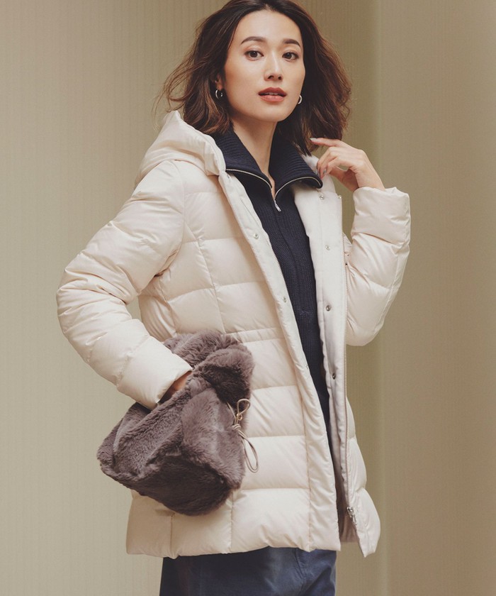 TO BE CHIC 大きいサイズ ショート丈　ダウンジャケット　　44 TO BE CHIC 大きいサイズ ショート丈 ダウンジャケット 44（中綿