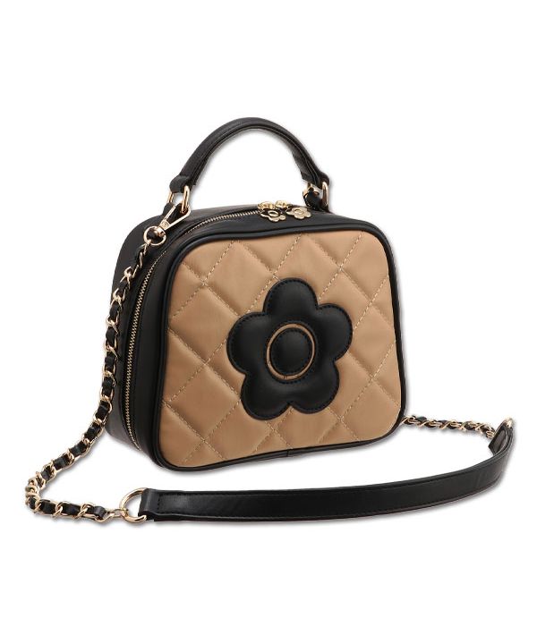 マリークワント MARY QUANT スクエアキルトデイジーパッチ 2WAY マリークワント MARY QUANT スクエアキルトデイジーパッチ 2WAY