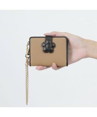MARY QUANT/マリークワント MARY QUANT デイジーパッチスナップ2 パスケース/505103736