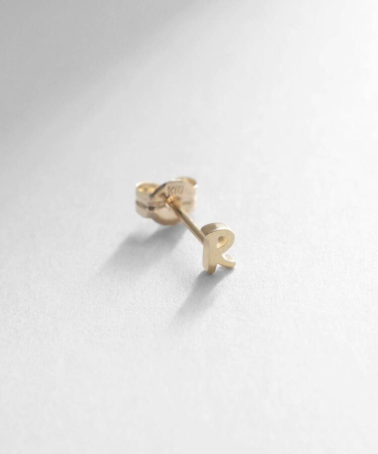 ココシュニック　ピアス　片耳 WEB限定】K10イニシャルE スタッドピアス（片耳用）（ピアス