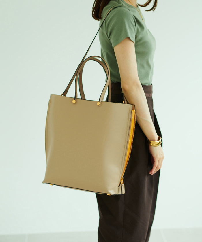 ドラマ着用】【E'POR】Y BAG Large【A4対応】(505121931) | ロペ ドラマ着用】【E'POR】Y BAG Large【A4対応】(505121931) | ロペ