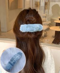 shoppinggo/もこもこヘアピン 大きめ?　ヘアクリップ　韓国風　ヘアアクセサリー　かわいい　オシャレ　髪飾り パーティー飾り 上品/505123381