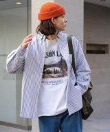 ダークグリーン