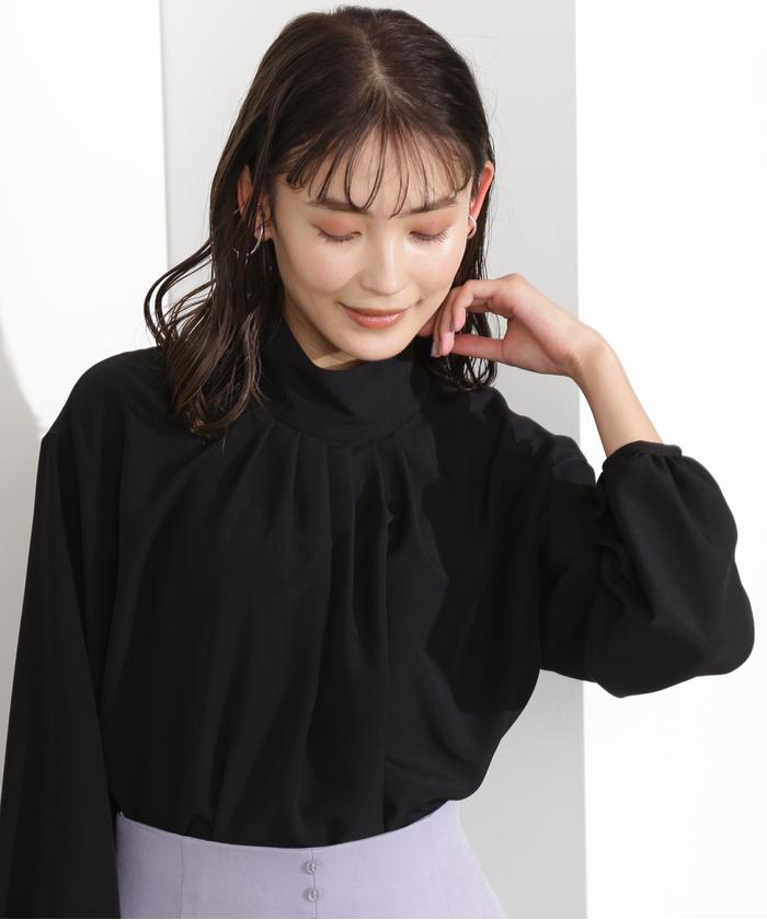 UNITED TOKYO クロスタックボリュームブラウス （ユナイテッド