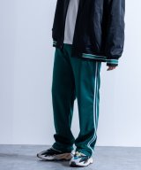グリーン