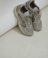 カーキ(36)