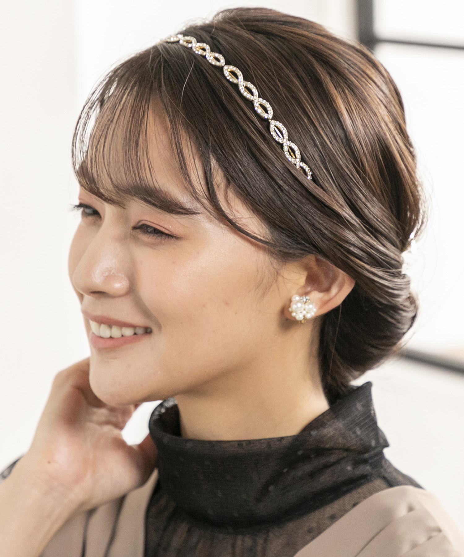 ヘアアクセ》ビジュー付きカチューシャ/お呼ばれヘア(505132363