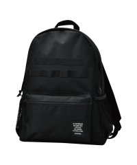 RUNNER/ランナー RUNNER アヴェンチュラ リュック リュックサック デイパック 撥水 大容量 a4 ロゴ ポケットたくさん メッシュポケット 黒 女子 男子 男女/505141641