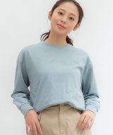 ブルー