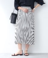 ホワイト(102)