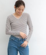 ベージュ
