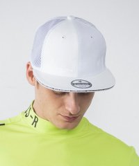 le coq sportif GOLF /【RIJOUME/リジューム】異素材コンビネーションフラットキャップ (吸汗速乾《ビン皮/額に触れる部分》/抗菌防臭《ビン皮/額に触れる部分》)/505128464