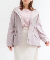 ピンクベージュ