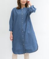 ブルー