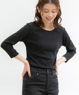 ブラック