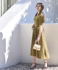 RUIRUE BOUTIQUE/ルイルエブティック RUIRUE BOUTIQUE ビッグカラーティアードプリーツワンピース/505200431
