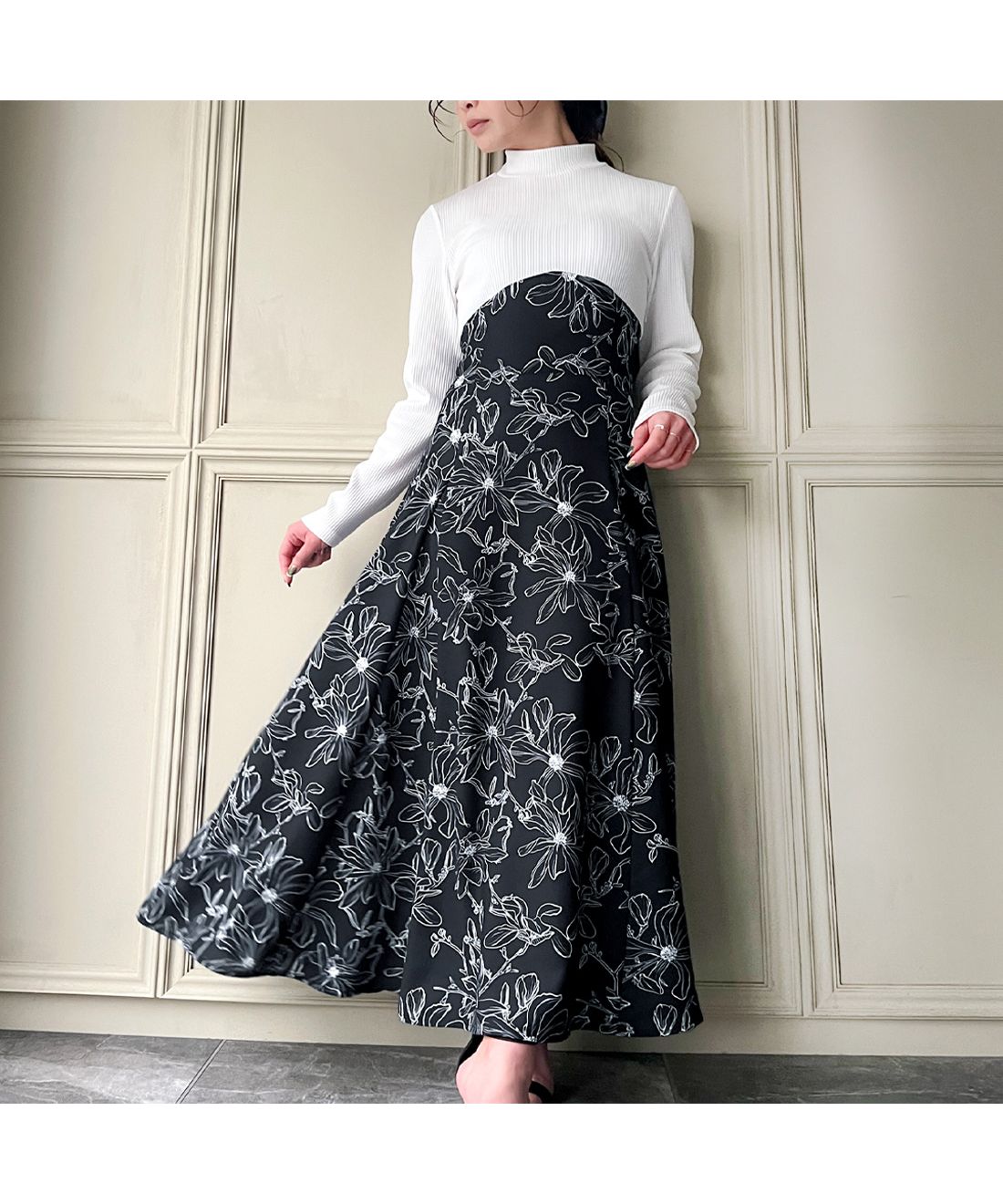 セール】線画花柄プリントコルセットワンピース(505202403) ジュノア(JUNOAH) d fashion SALE スーパービューティー今期ロングコート クリームベージュ 42(L)新品