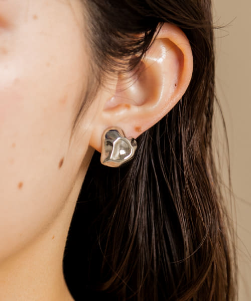 mayu ハート型パール 片耳ピアス LEEマルシェ】MAYU・ハート×パール片耳ピアス（small)が大人