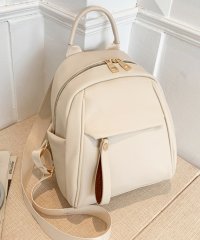 ninon/フロージュ florge 【豊富なポケット】【6色展開】ぽってり可愛いソフトレザーミニリュックサック/バックパック/505221549