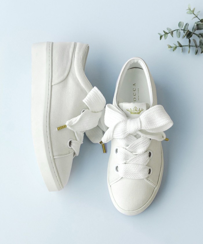 【ブルジュ⭐︎】TOCCA トッカ ホワイト スニーカー パール付き WEB＆一部店舗限定】BIG RIBBON CANVAS SNEAKERS スニーカー