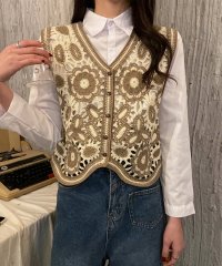 SEU/ニット ベスト ショート丈 透かし編み 花柄 刺繍 ニットベスト Vネック クロシェ編み ハイウエスト 春服 夏服 秋服 韓国ファッション SEU/505237834