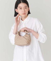 collex/【WEB限定】【BEAURE】カウレザーギャザーミニショルダーバッグ/505239906