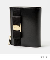FERRAGAMO/サルバトーレフェラガモ Salvatore Ferragamo サルヴァトーレ フェラガモ Salvatore Ferragamo 22E009 二つ折り財布 /505242927