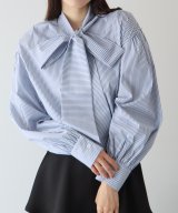 ネイビー