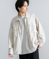 オフホワイト