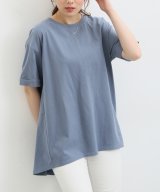 ブルー