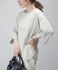 Aletta vita/アレッタ ヴィータ Aletta vita ダブルクロスパールモチーフ7分袖ブラウス/505273177