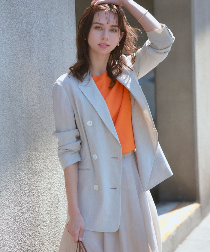 人気の定番 23区 リネンレーヨンストレッチロングジレ ベージュ 今期