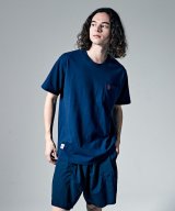 ネイビー