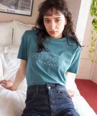 TOMMY HILFIGER/カーブロゴTシャツ/505271950