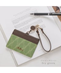 Clelia/クレリア Clelia パスケース レディース リール付き 定期入れ IDカードホルダー薄型 ストラップ付 ブランド 人気 Clelia クレリア Belle /505310604