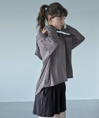 aity/アイティ aity 上下2点セット UPF50+フード付き長袖プルオーバーパーカー&ショートパンツ上下セットアップ ラッシュガード レディース/505316315