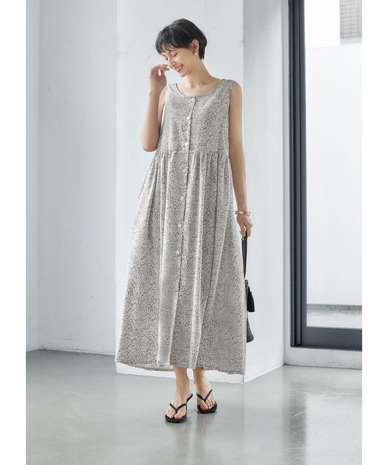 スタイルデリ STYLE DELI 【LUXE】プチリーフ柄スクエアネック風