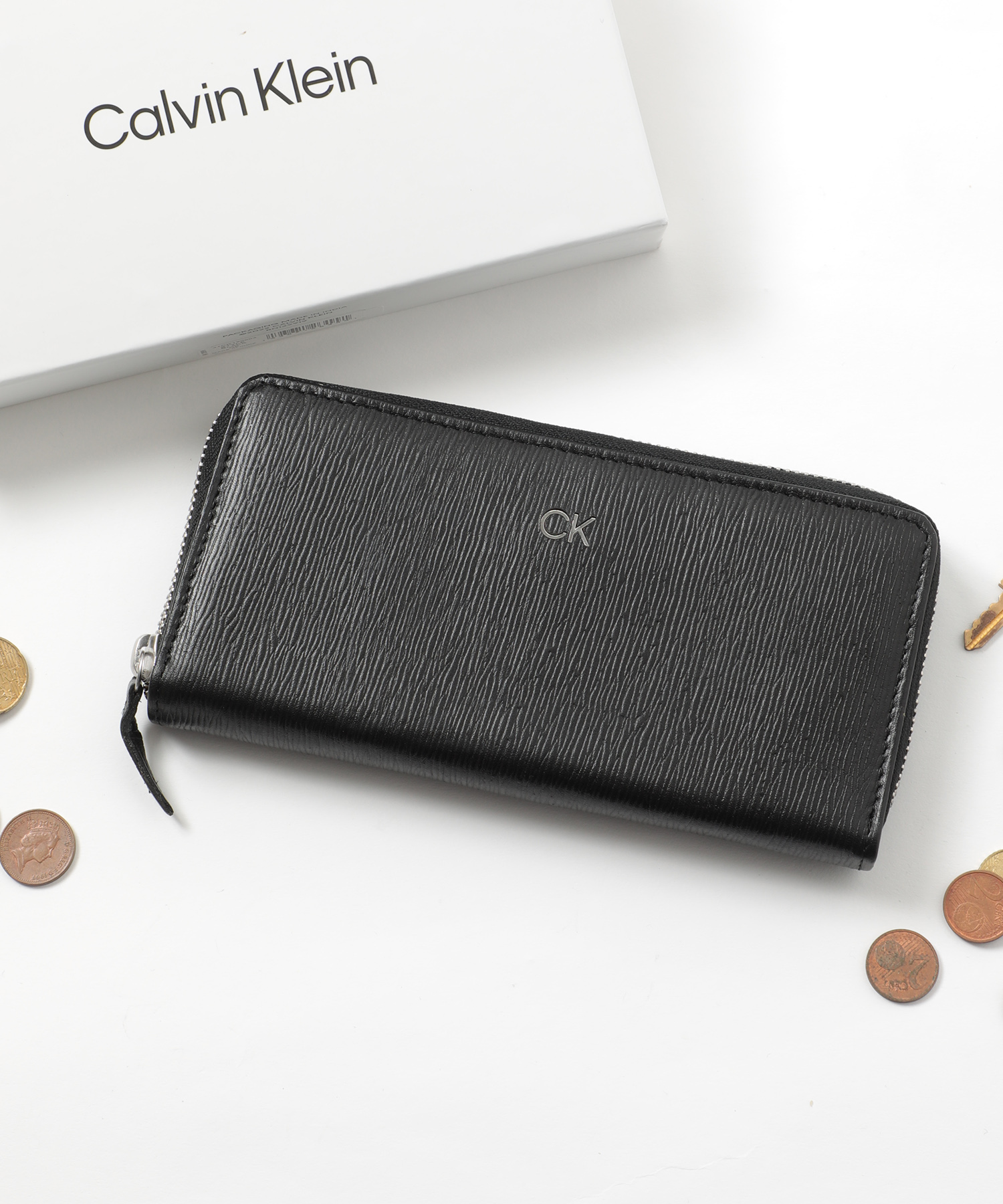 セール】【Calvin Klein / カルバンクライン】ZIP AROIUND WALLET