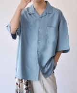 ブルー