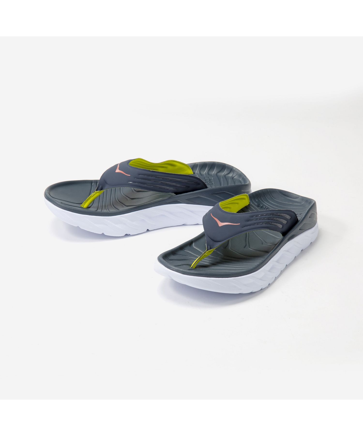 HOKA ONEONE ホカオネオネ リカバリーサンダル U ORA LUXE オラ