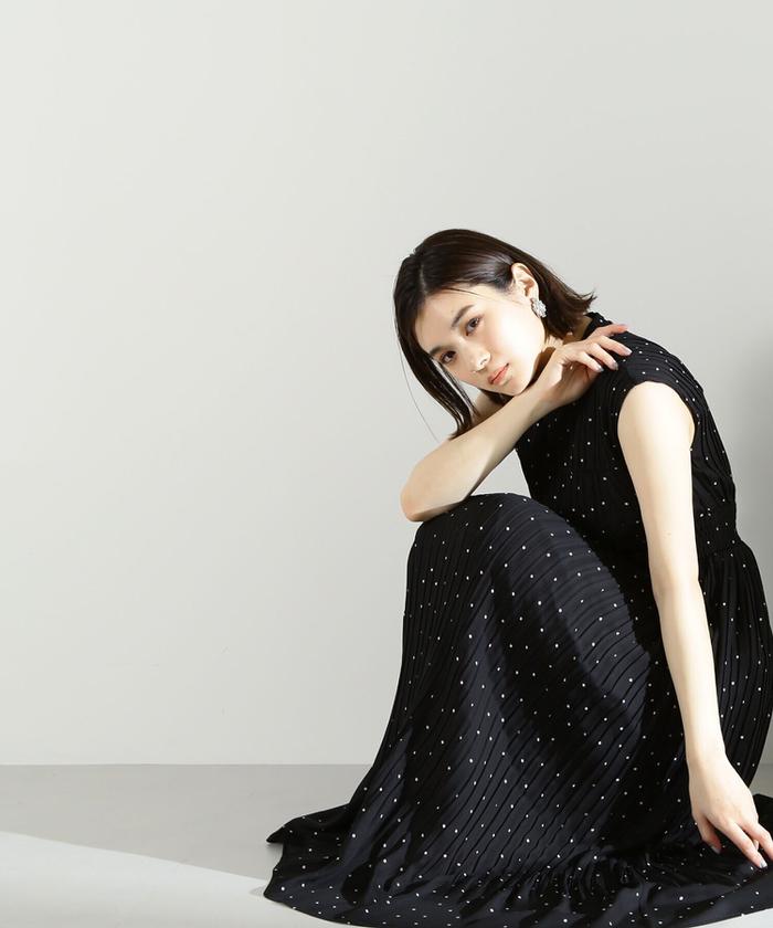 セール 30%OFF】ランダムドットプリーツワンピース(505341026